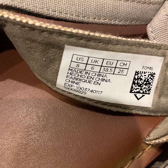 Women's Tom's Sandal Flip Flops Strappy Tribal Tan Size 8 - Picture 9 of 11